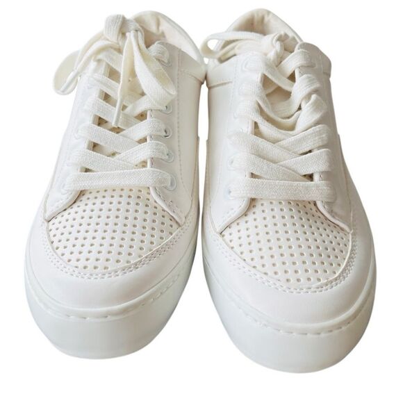 Banana Republic Factory bright white Perforated faux leather sneakers size 7. - Picture 2 of 8